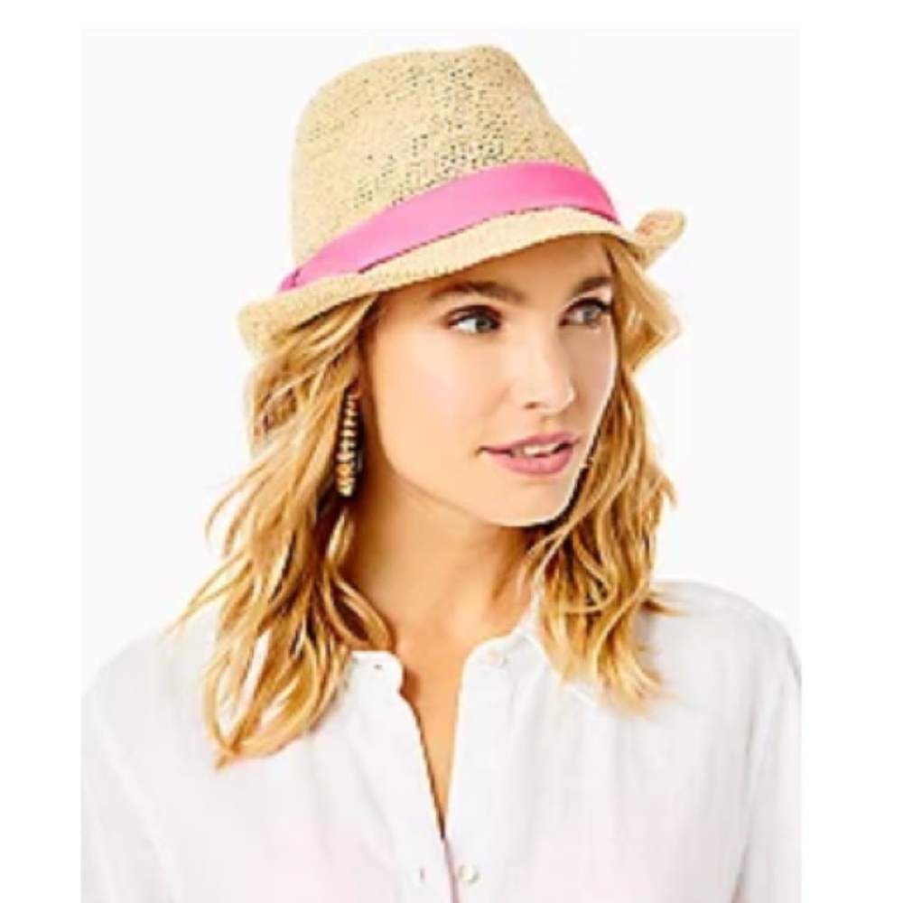 Lilly Pulitzer poolside hat